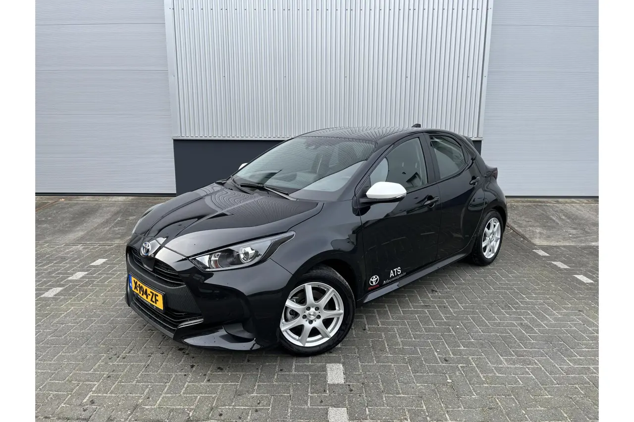 Toyota Yaris 1.5 Hybrid Active 2024, foto 1