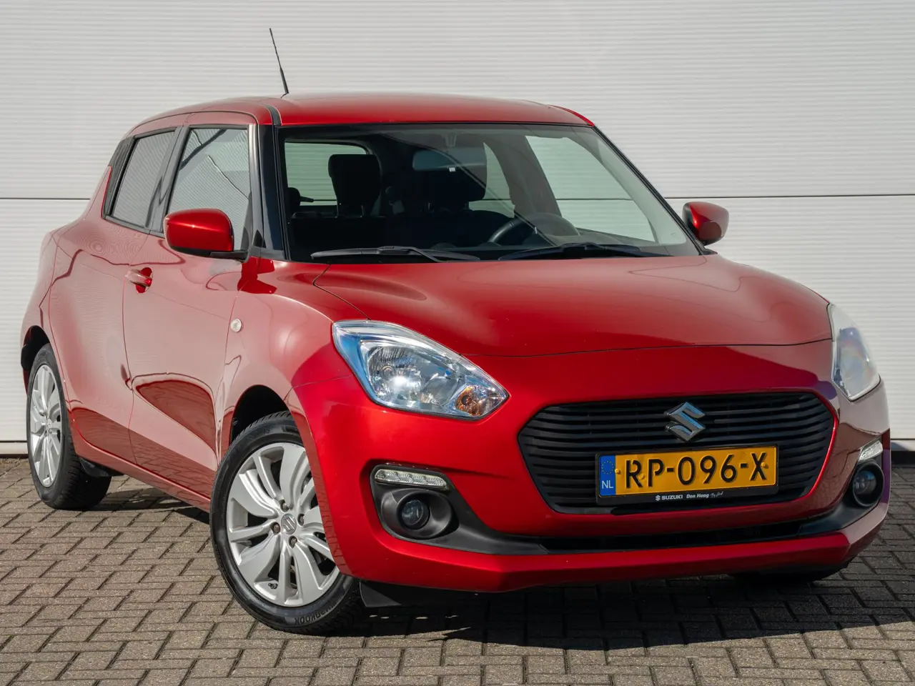 Suzuki Swift 1.2 Select 2018, foto 1