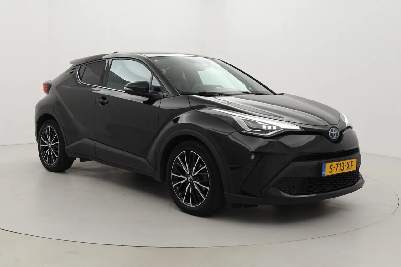 Toyota C-HR 1.8 Hybrid Executive 2023, foto 1