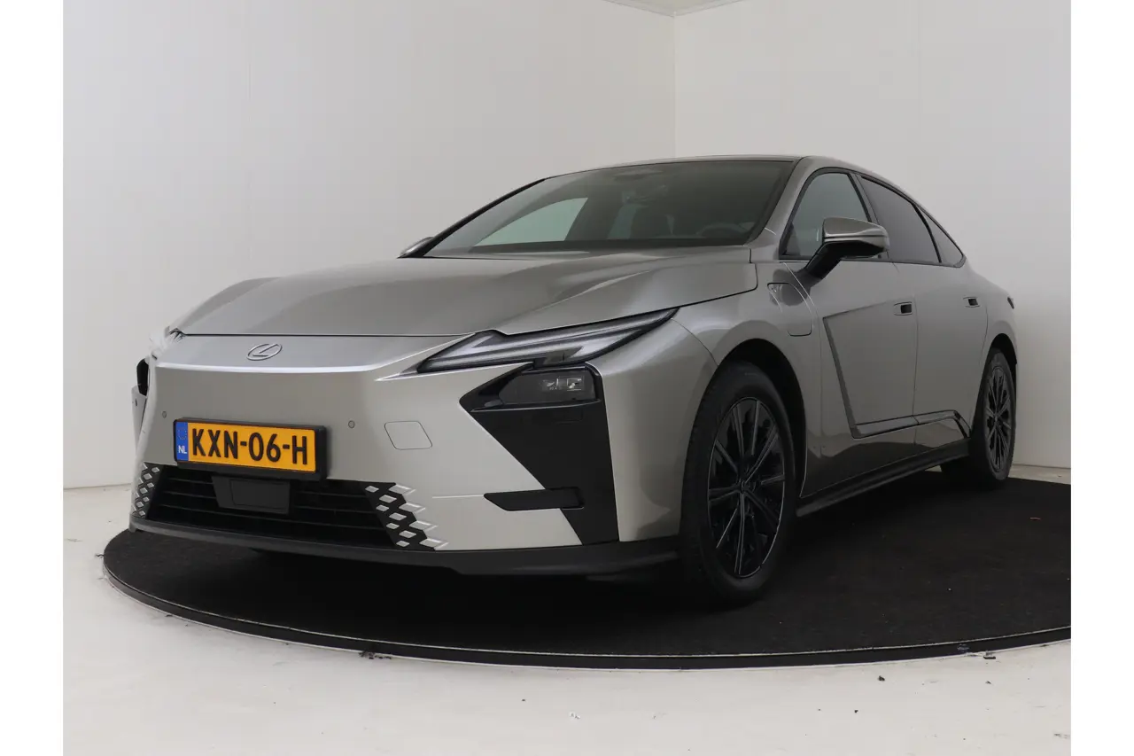 Lexus ES 350E Luxury Line 2026, foto 1