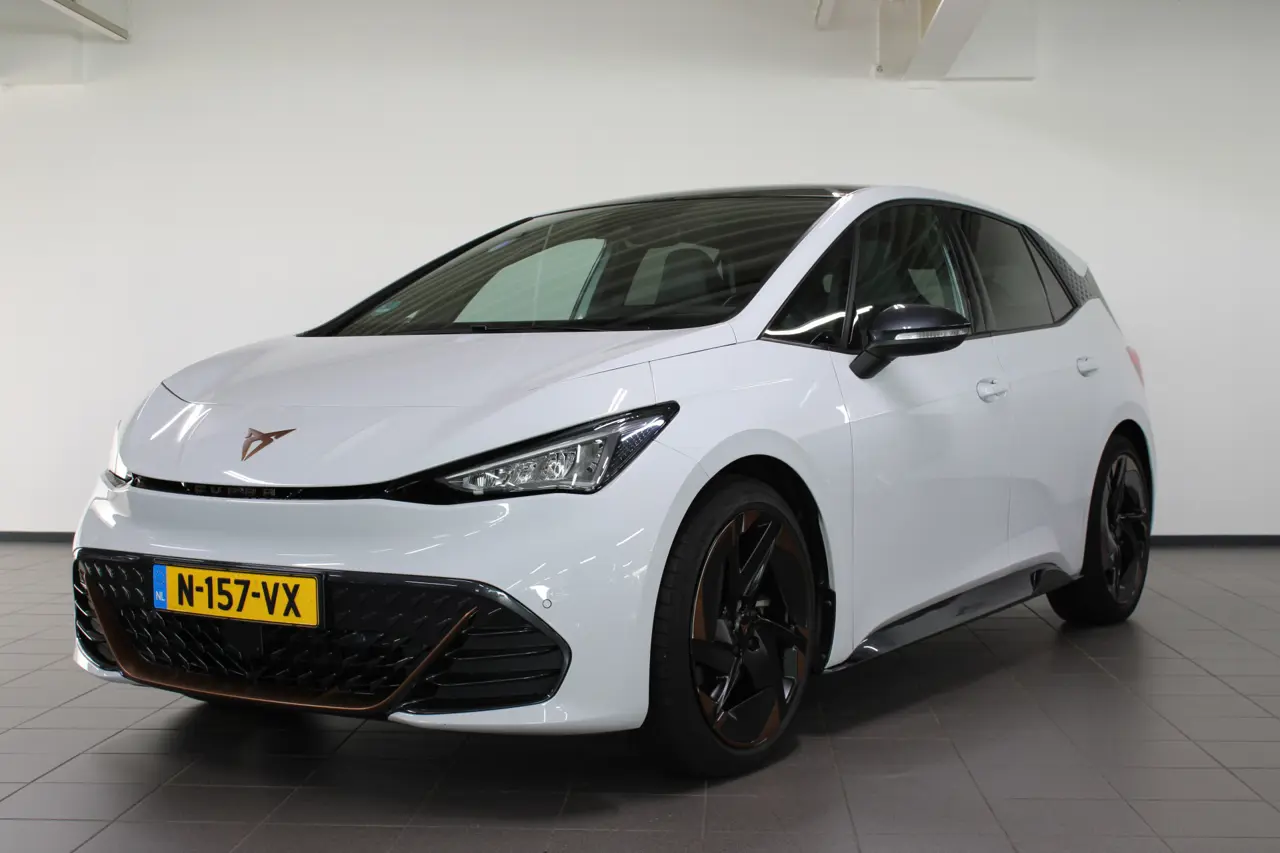 CUPRA Born Copper Edition One 62 kWh Soh 91,64% 2021, foto 1