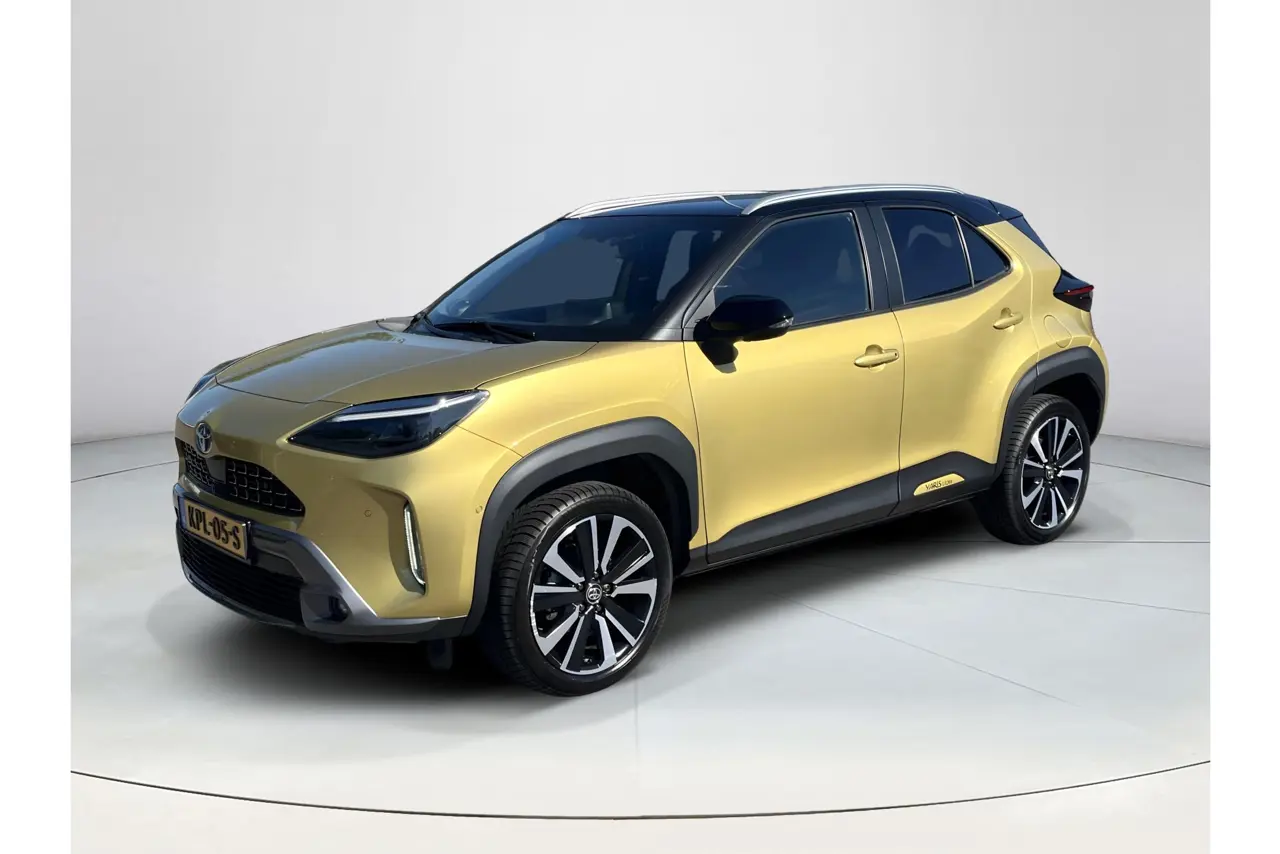 Toyota Yaris Cross 1.5 Hybrid Executive 4WD 2022, foto 1