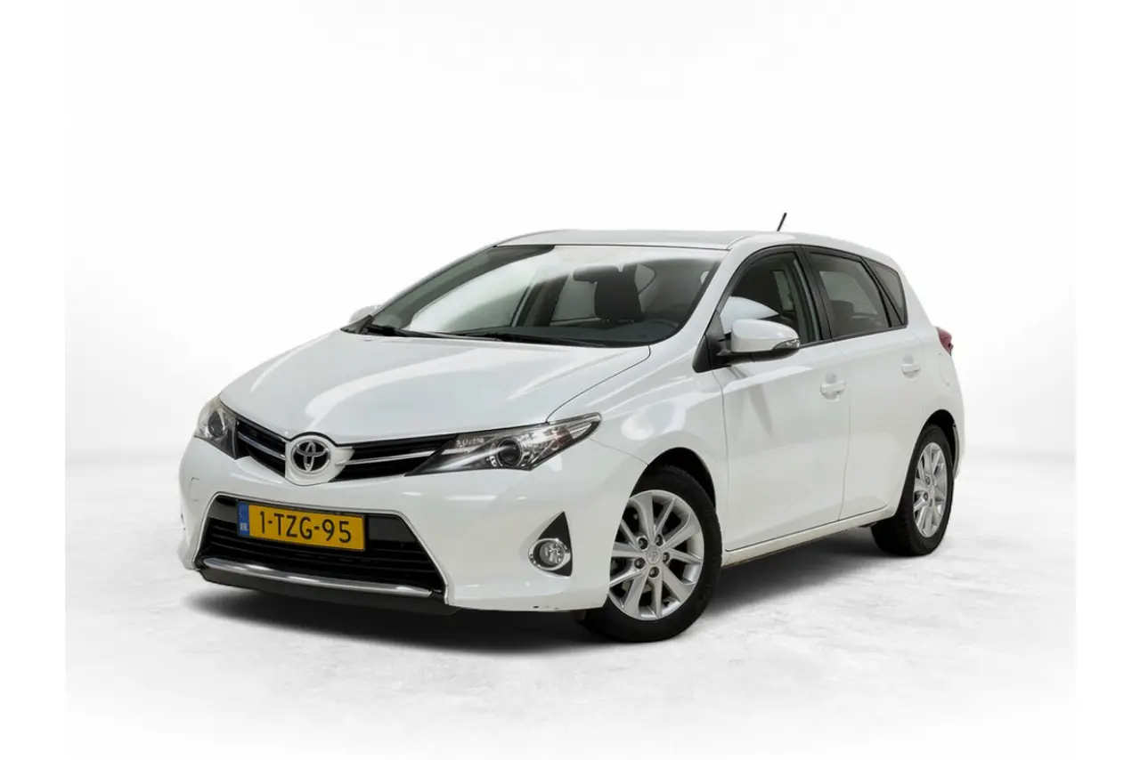 Toyota Auris 1.3 Now 2014, foto 1