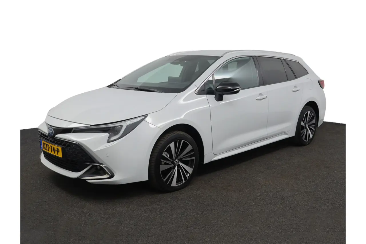 Toyota Corolla Touring Sports Hybrid 140 Dynamic 2025, photo 1