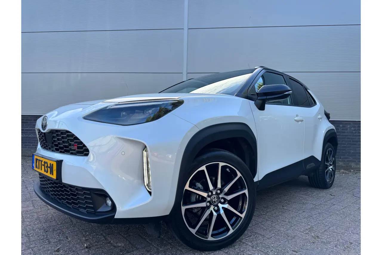Toyota Yaris Cross 1.5 Hybrid Gr Sport Limited Stoel & Stuur Verwarming 2024, photo 1