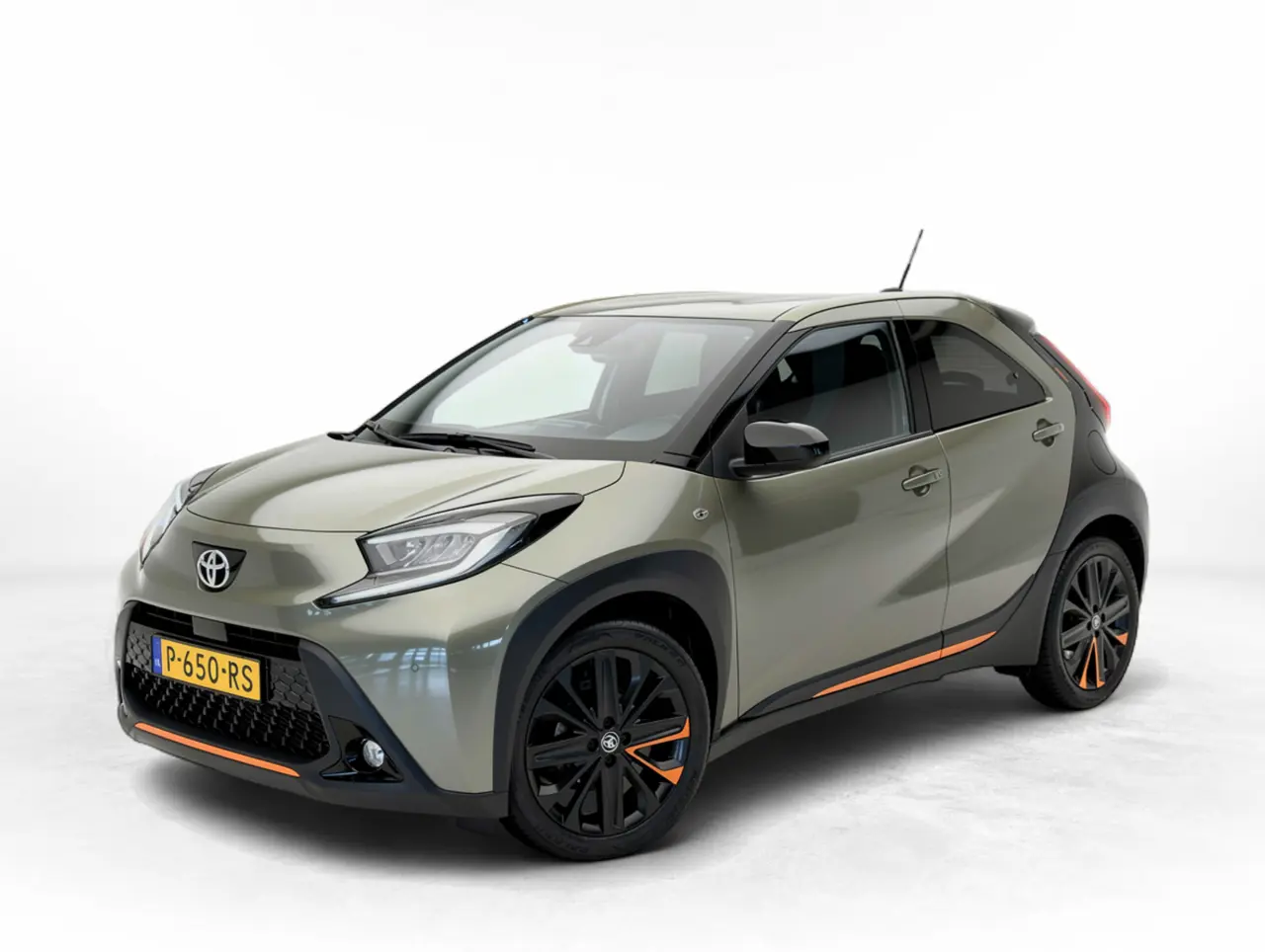 Toyota Aygo X 1.0 VVT-i S-CVT Limited 2022, foto 1
