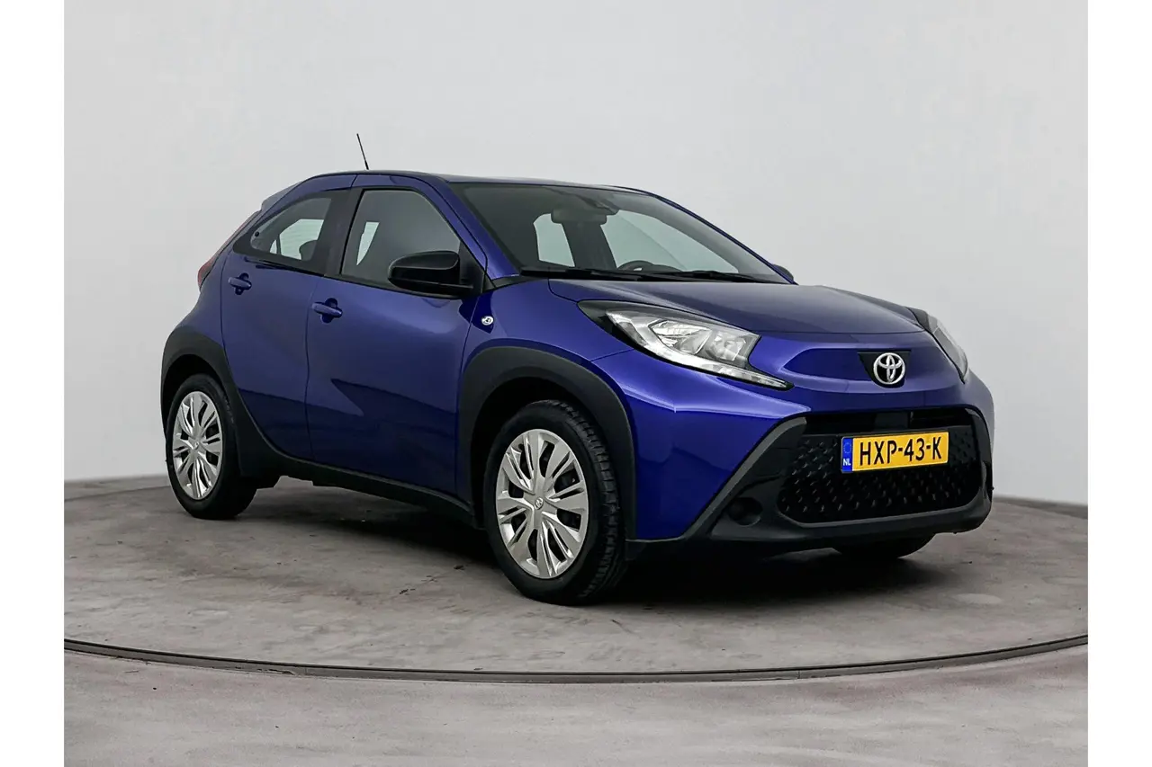 Toyota Aygo X 1.0 VVT-i Mt Play 2025, foto 1