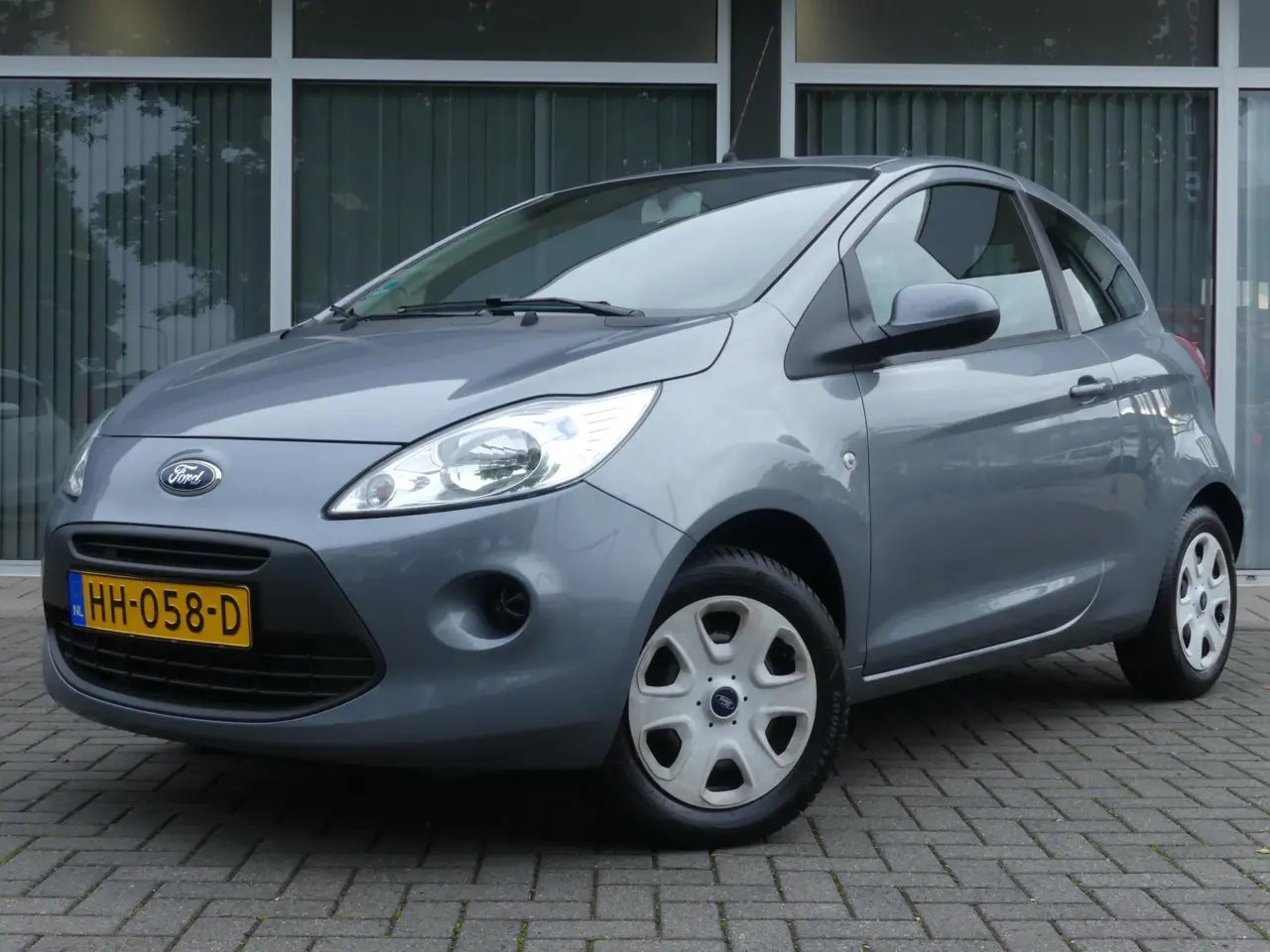 Ford Ka 1.2 Style Start 2015, foto 1