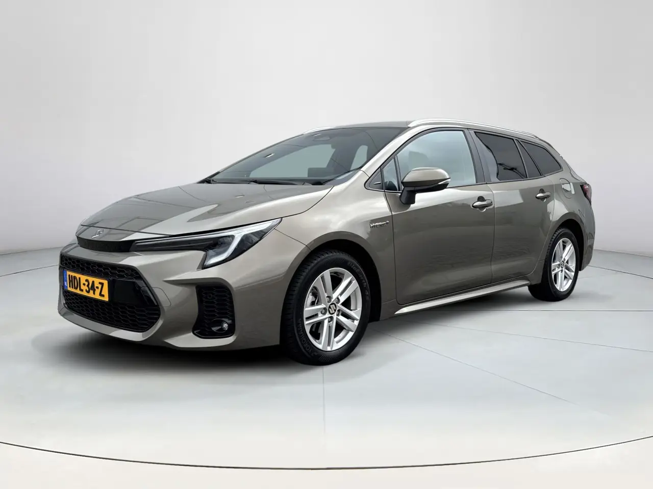 Suzuki Swace 1.8 Hybrid Style 2025, foto 1