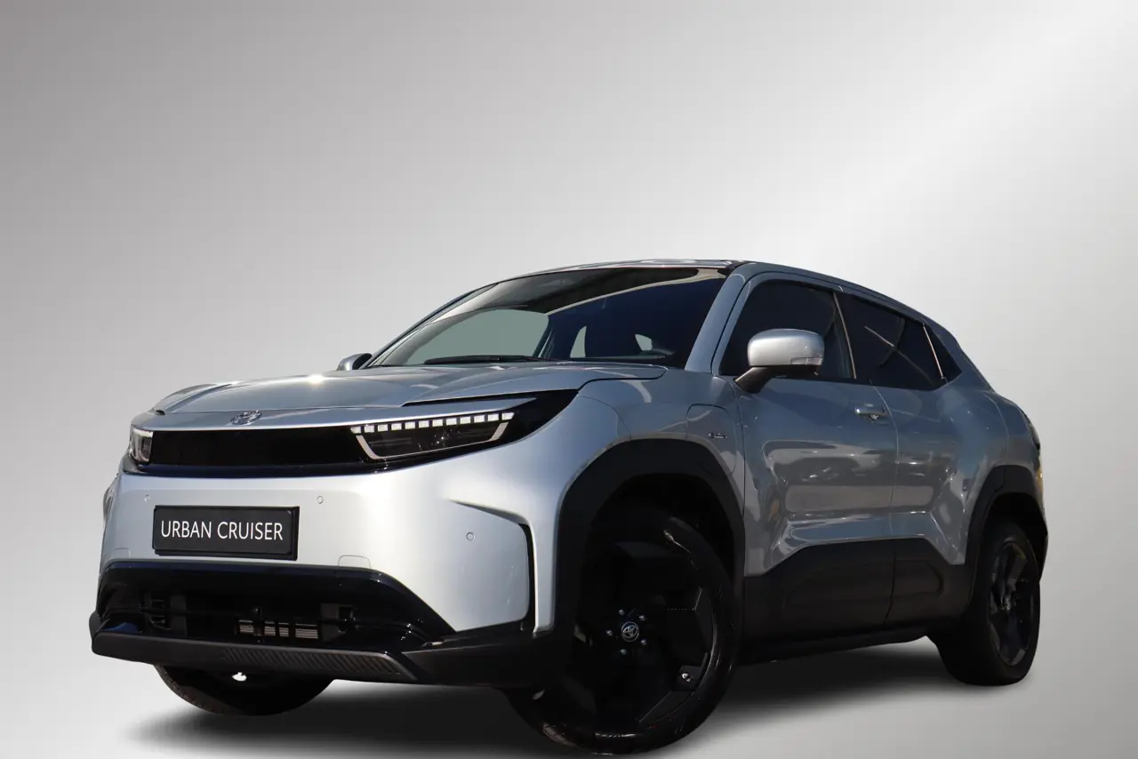 Toyota Urban Cruiser Dynamic 61 kWh Inruilpremie € 3.000 2026, foto 1