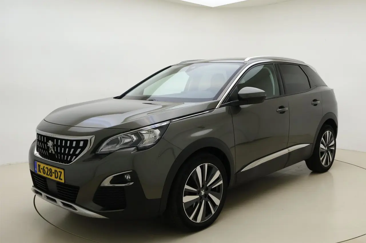 Peugeot 3008 1.2 Puretech Blue Lease Premium 2020, foto 1