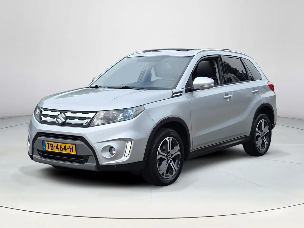 Suzuki Vitara 1.6 High Executive 2018, foto 1