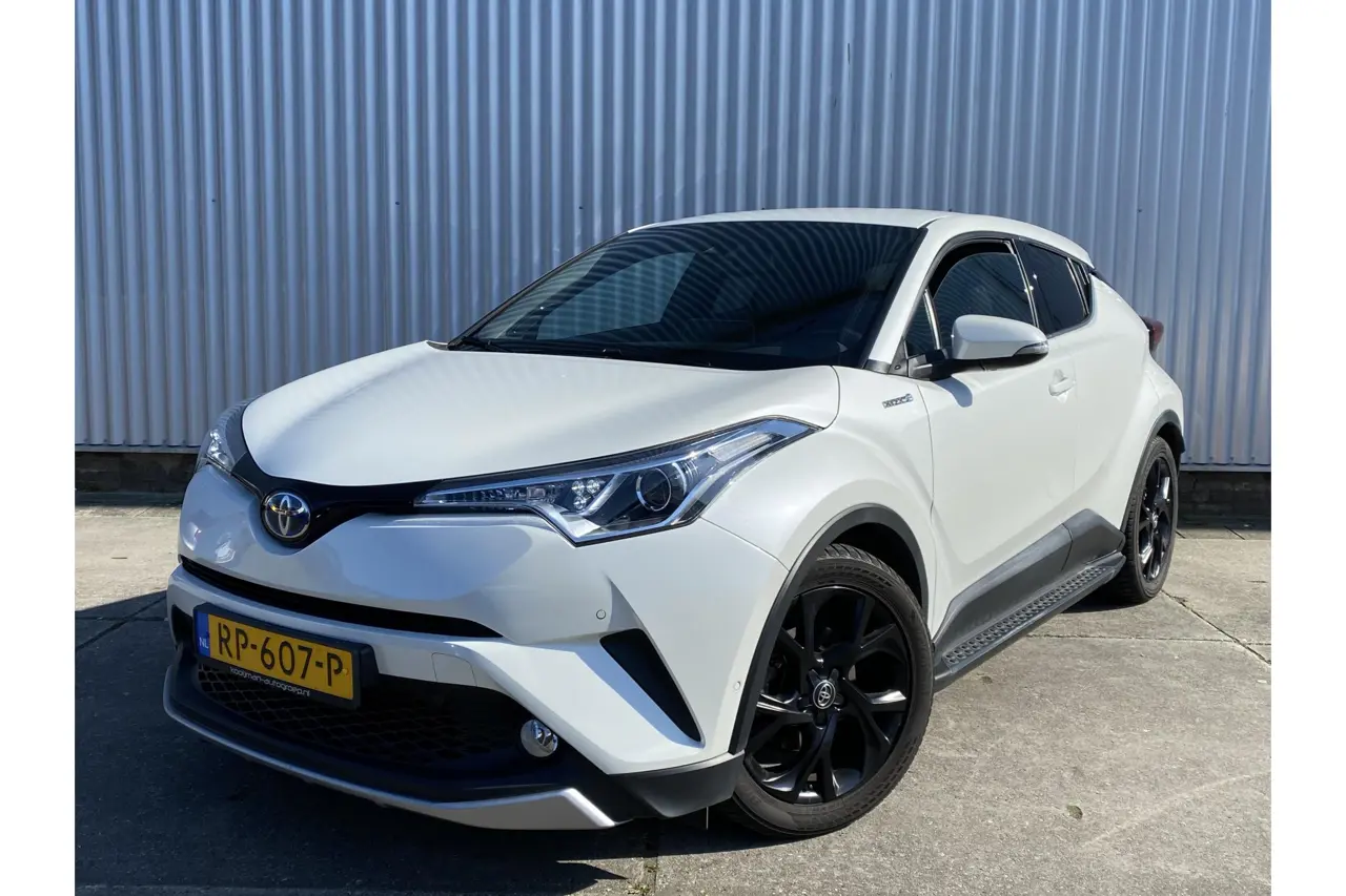 Toyota C-HR 1.8 Hybrid Black Edition 2018, foto 1