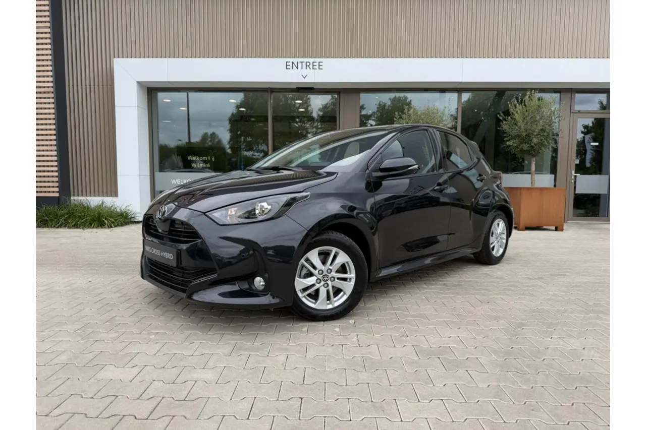 Toyota Yaris 1.5 Hybride Limited 2025, foto 1