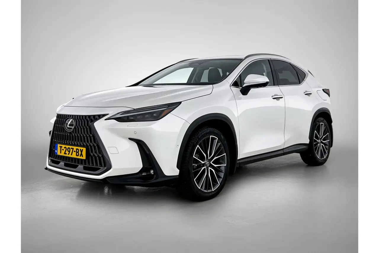 Lexus NX 450H+ AWD Executive Line 2022, foto 1