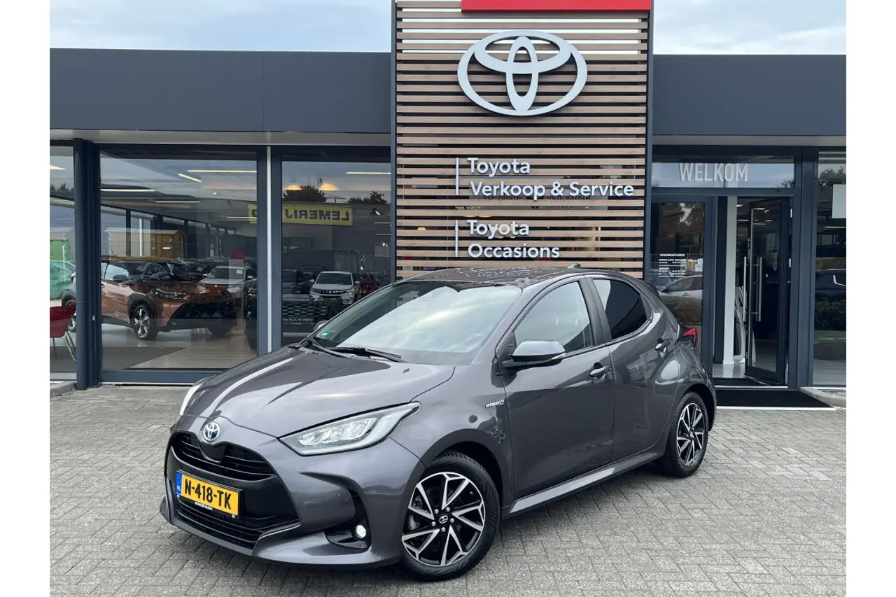 Toyota Yaris 1.5 Hyb. Dynamic Limited 2021, foto 1