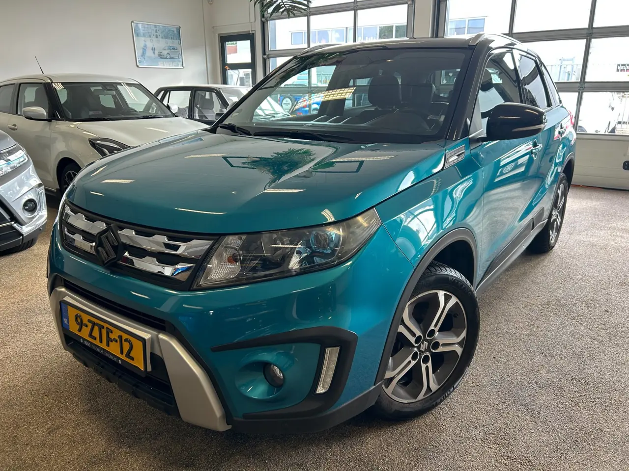 Suzuki Vitara 1.6 High Executive Outdoor 2015, foto 1