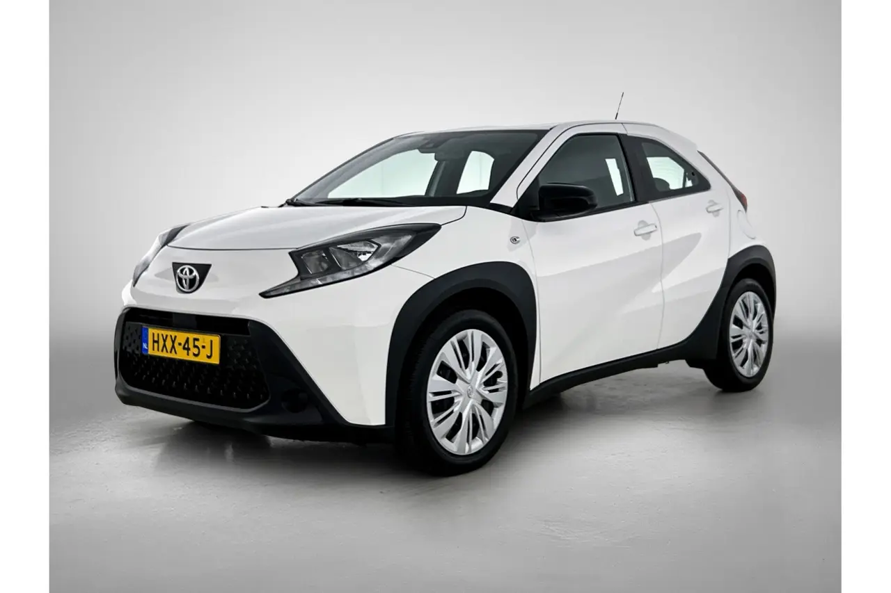 Toyota Aygo X 1.0 VVT-i MT Play 2025, photo 1