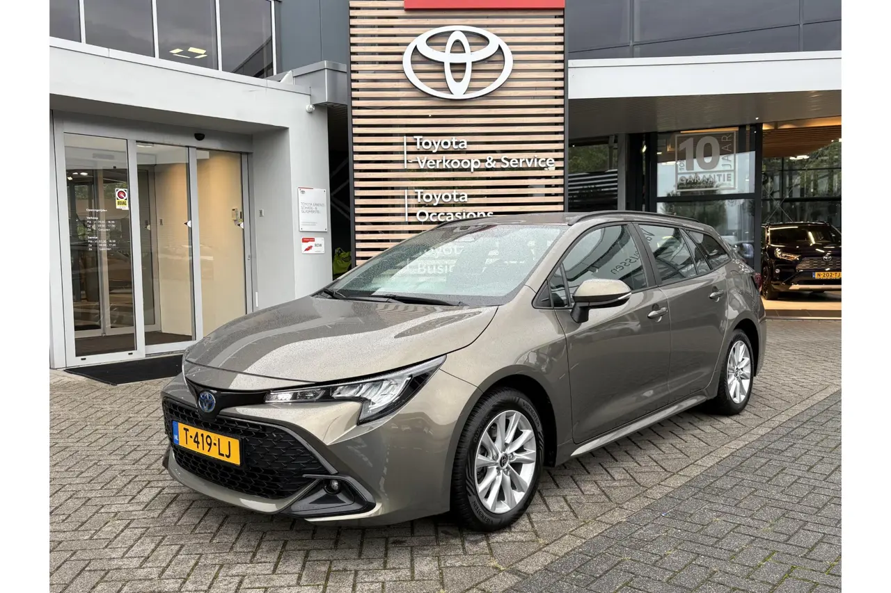 Toyota Corolla Touring Sports Hybrid 140 Active 2023, foto 1