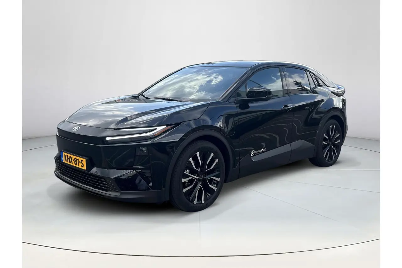 Toyota C-HR First Edition 77 kWh 2026, foto 1