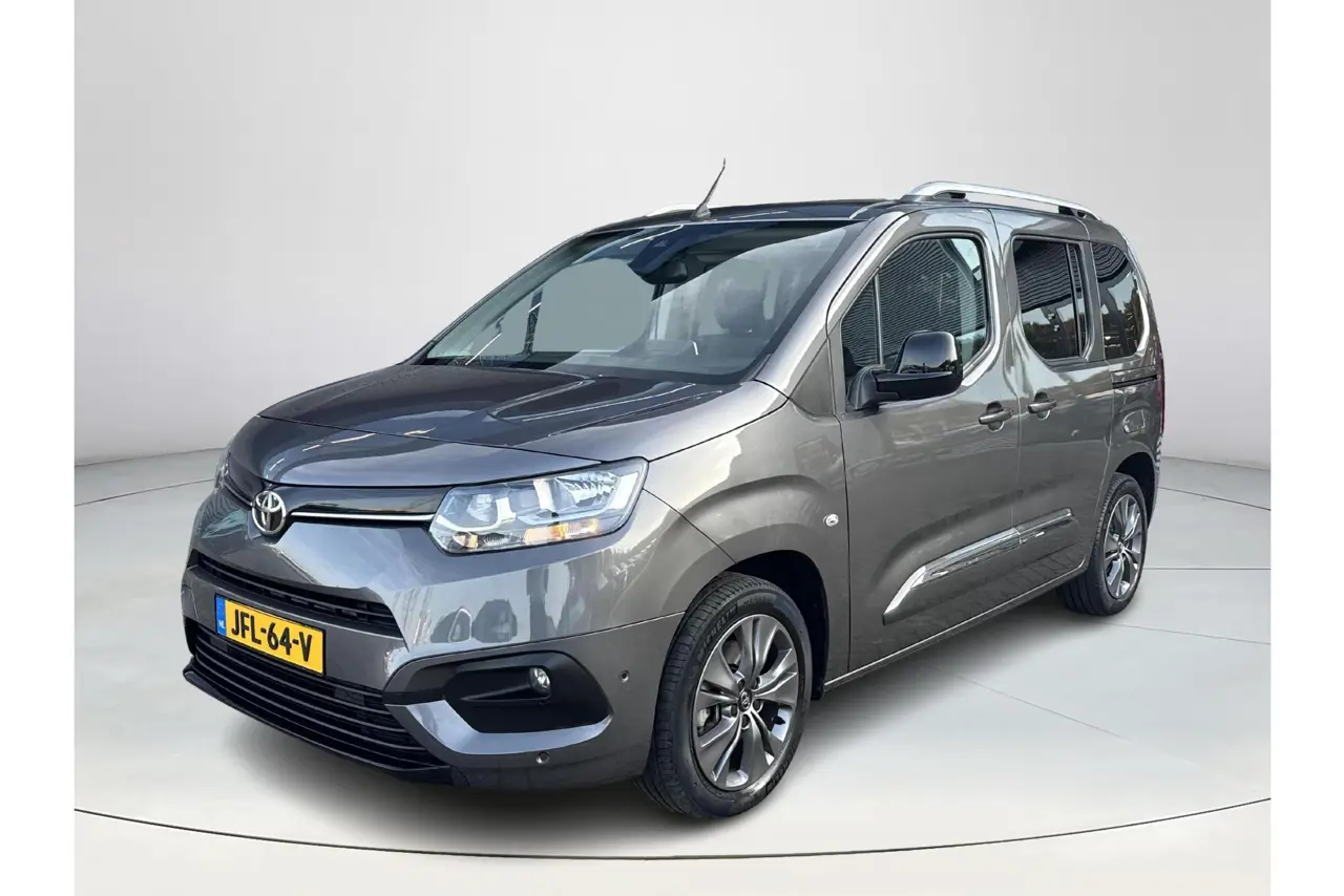 Toyota Proace City Verso 1.2 Turbo Dynamic 2022, foto 1