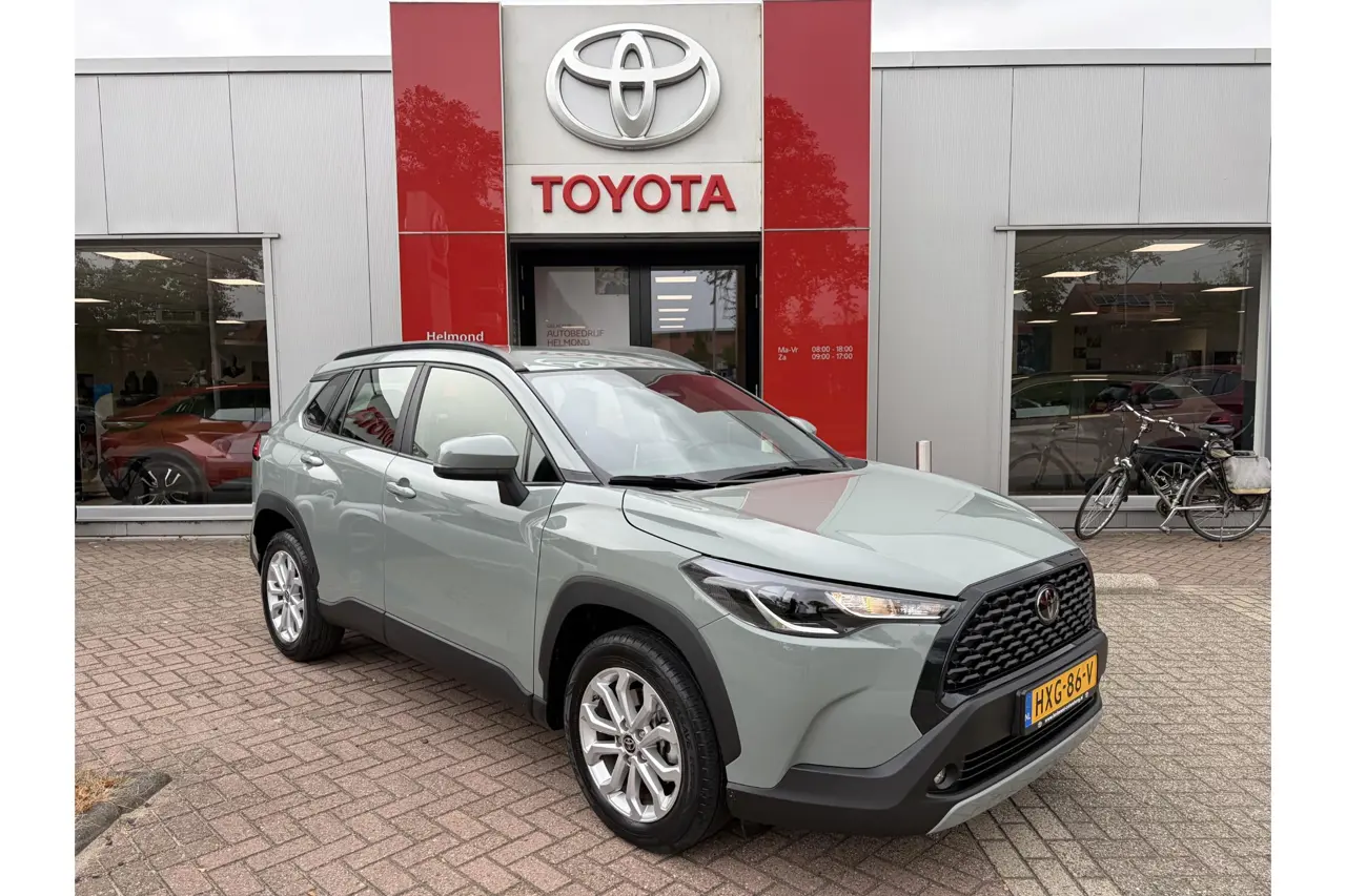 Toyota Corolla Cross Hybrid 140 Active 2025, foto 1
