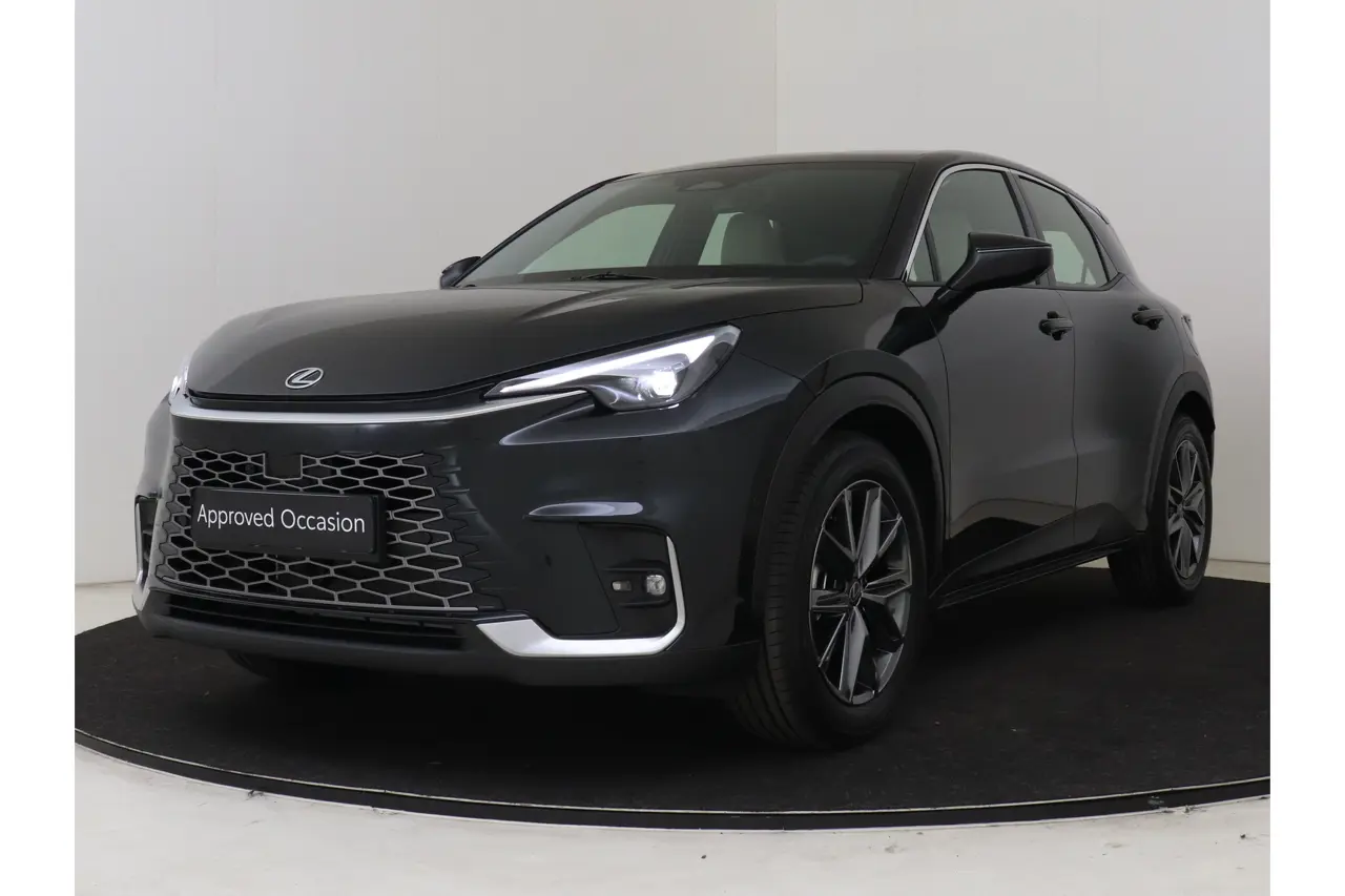 Lexus LBX Elegant 2Wd 2026, foto 1