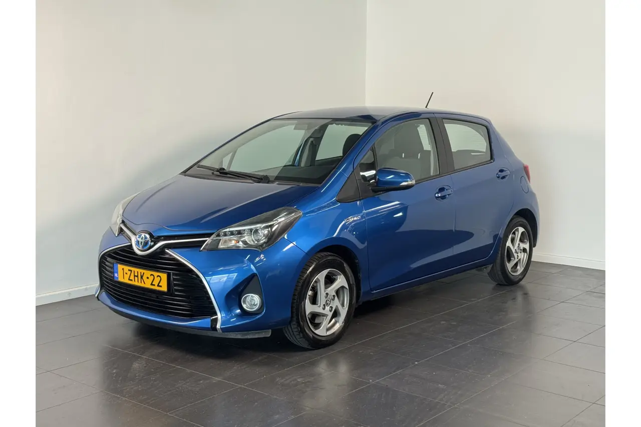 Toyota Yaris 1.5 Hybrid Aspiration 2015, foto 1