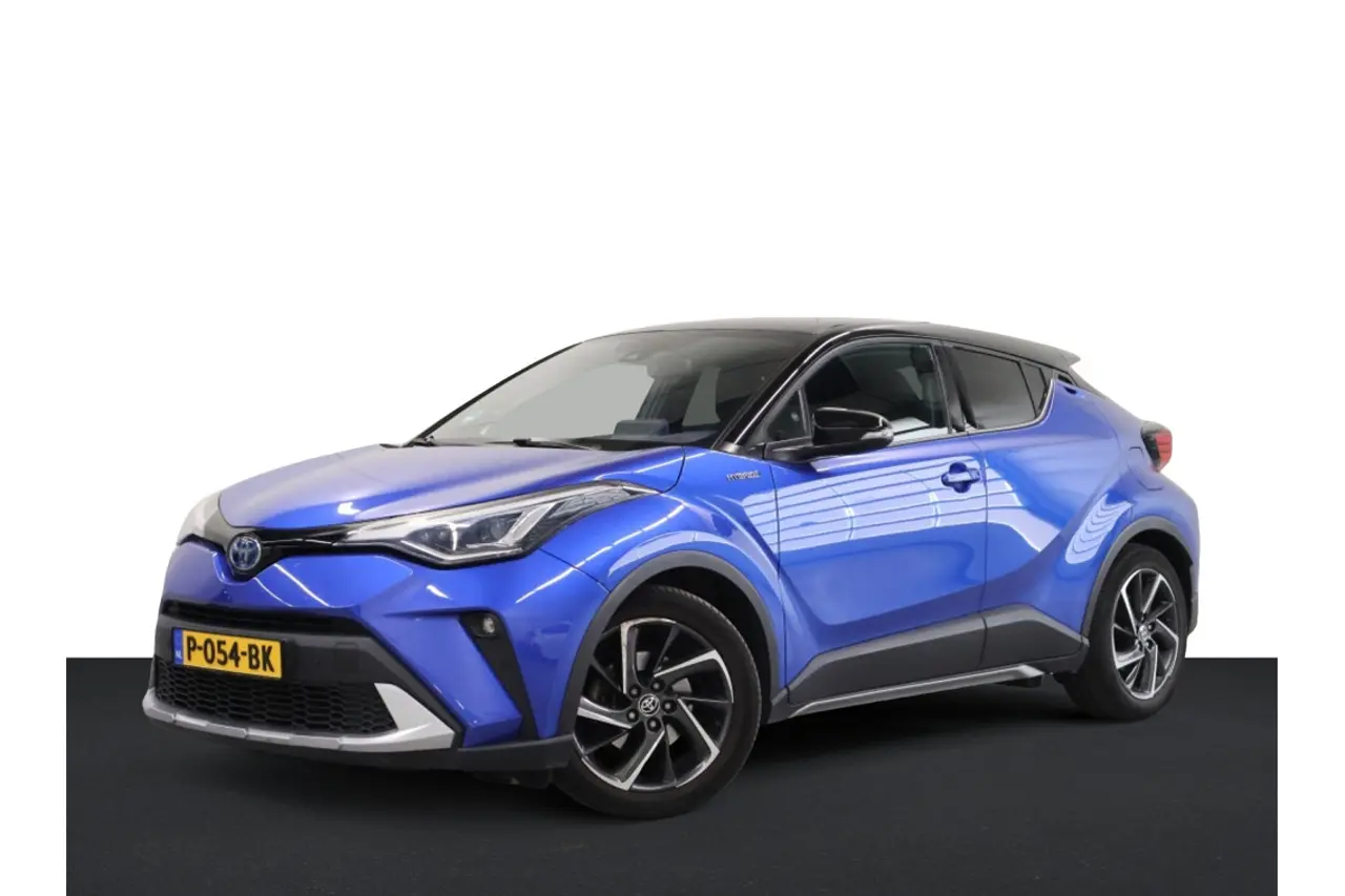 Toyota C-HR 2.0 Hybrid Bi-Tone 2020, photo 1