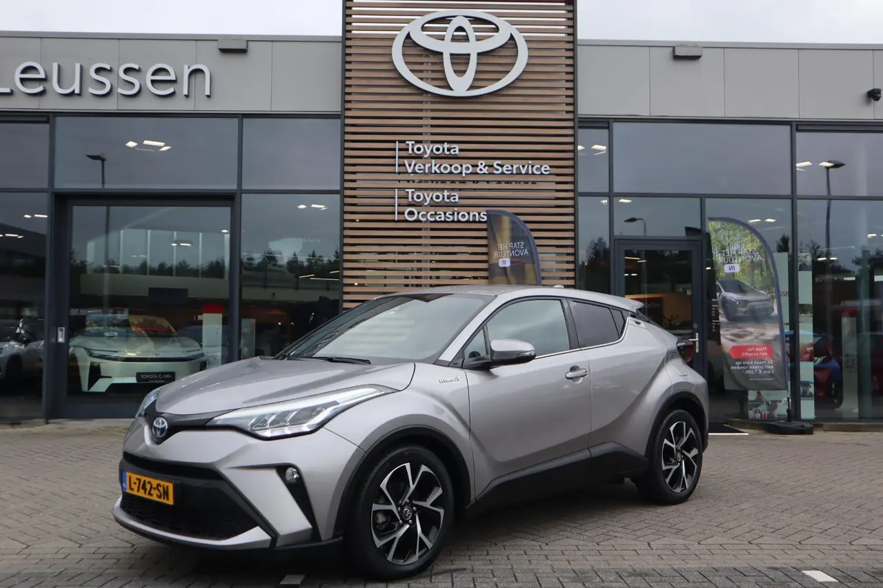 Toyota C-HR 1.8 Hybrid Dynamic 2021, foto 1