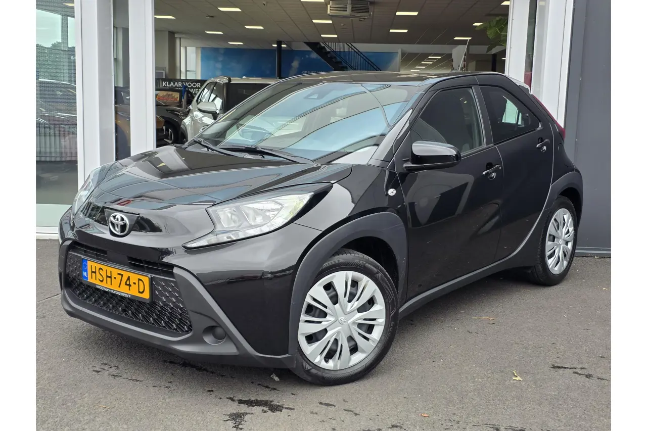 Toyota Aygo X 1.0 VVT-i Mt Play 2025, foto 1