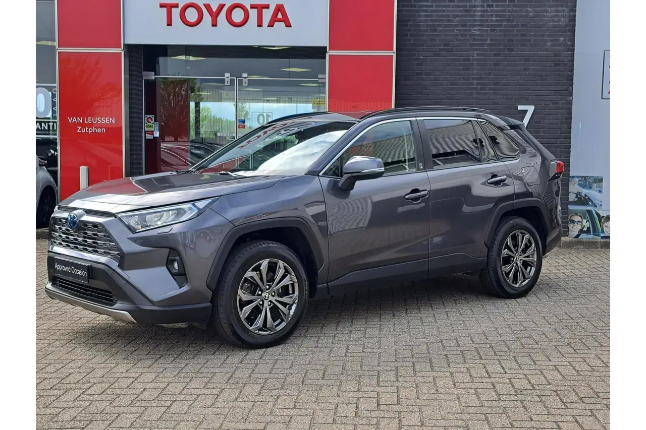 Toyota RAV4 2.5 Hybrid AWD Style 2022, foto 1