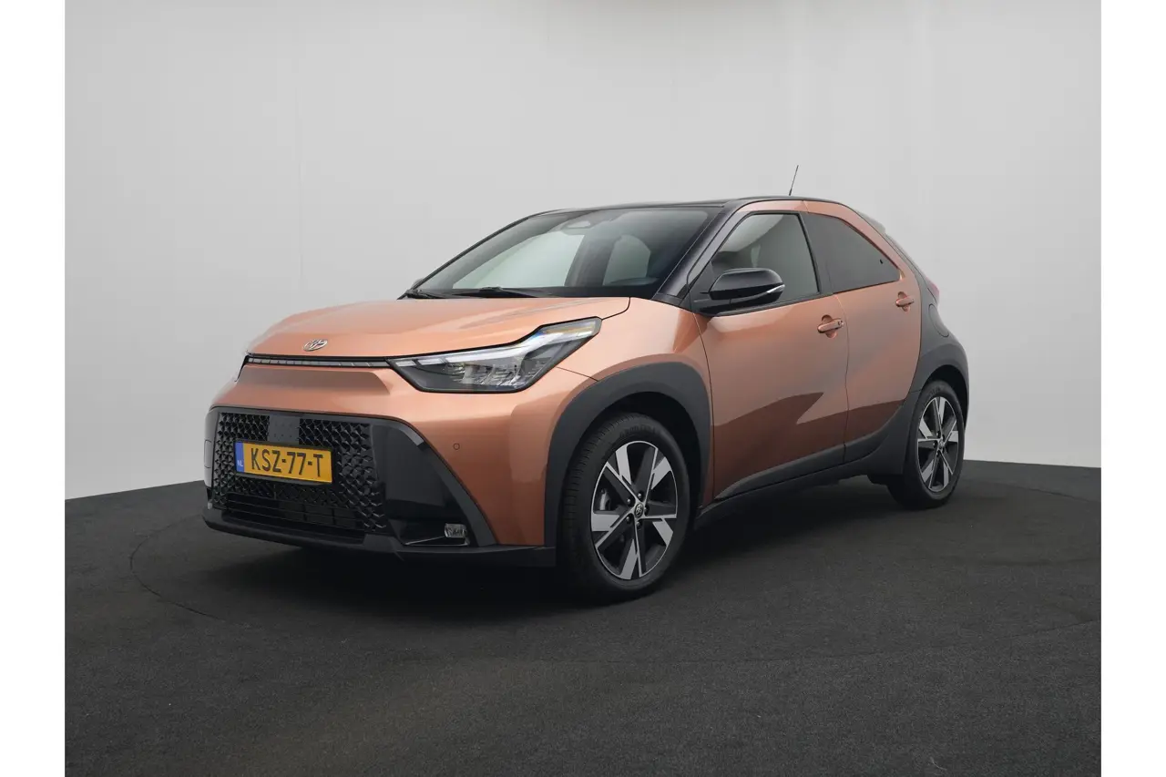 Toyota Aygo X Hybrid 115 Pulse Met Easy Pack 2026, foto 1