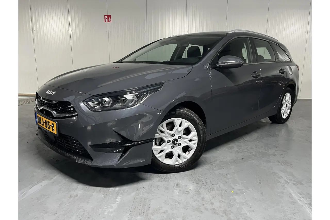Kia Ceed Sportswagon 1.0 T-Gdi Dynamicline 2025, foto 1