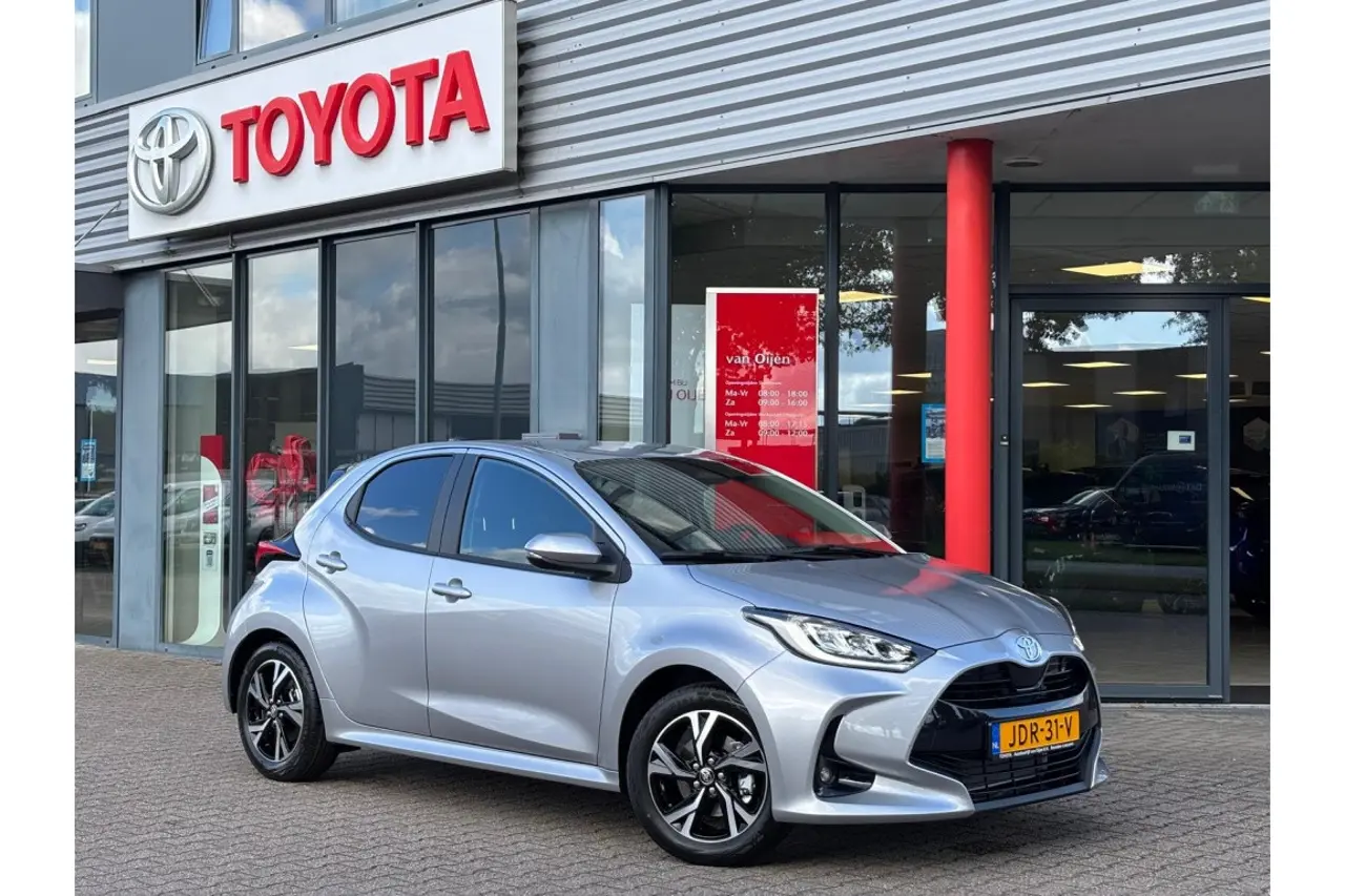 Toyota Yaris 1.5 Hyb. 115 Dynam 2025, foto 1