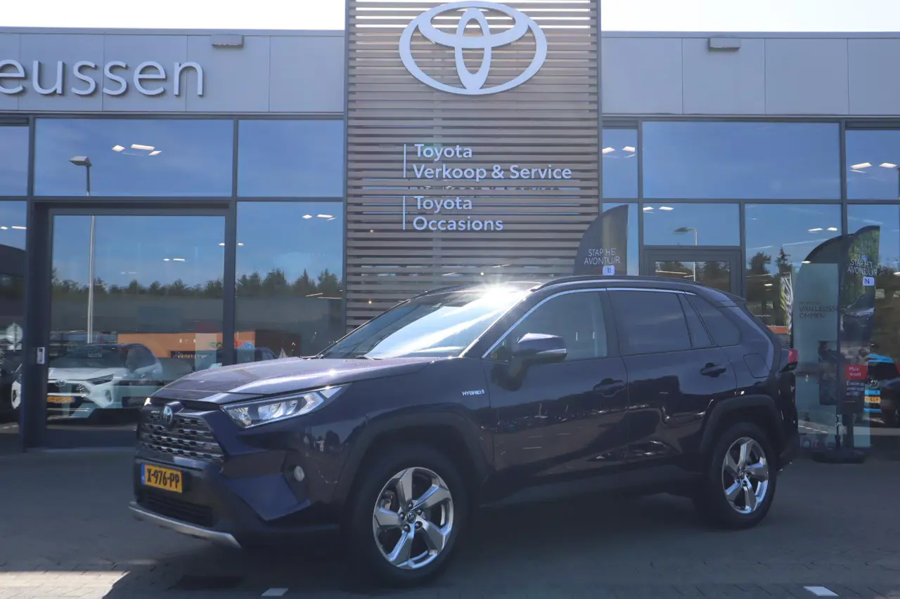 Toyota RAV4 2.5 Hybrid Dynamic 2019, foto 1