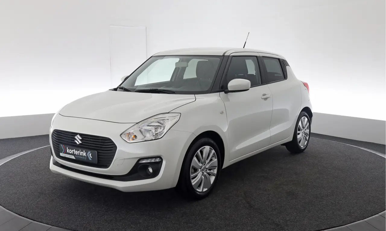 Suzuki Swift 1.2 Select Smart Hybrid 2021, foto 1