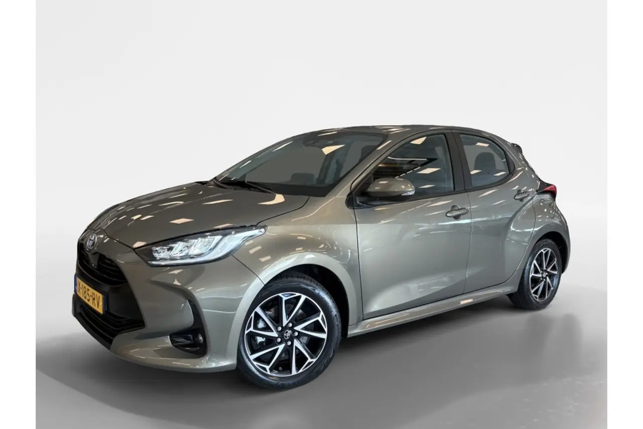 Toyota Yaris 1.5 Hyb. Dynamic 2024, foto 1