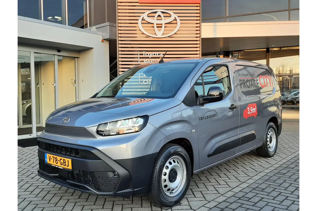 Toyota Proace City Navigator 50Kwh Electric L2 Long 2025, foto 1