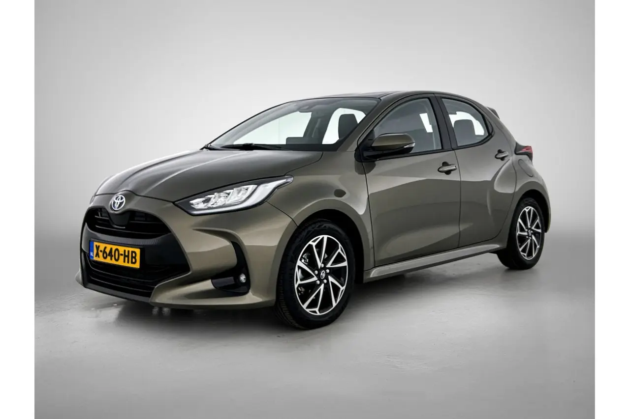 Toyota Yaris 1.5 Hybrid Dynamic 2023, photo 1