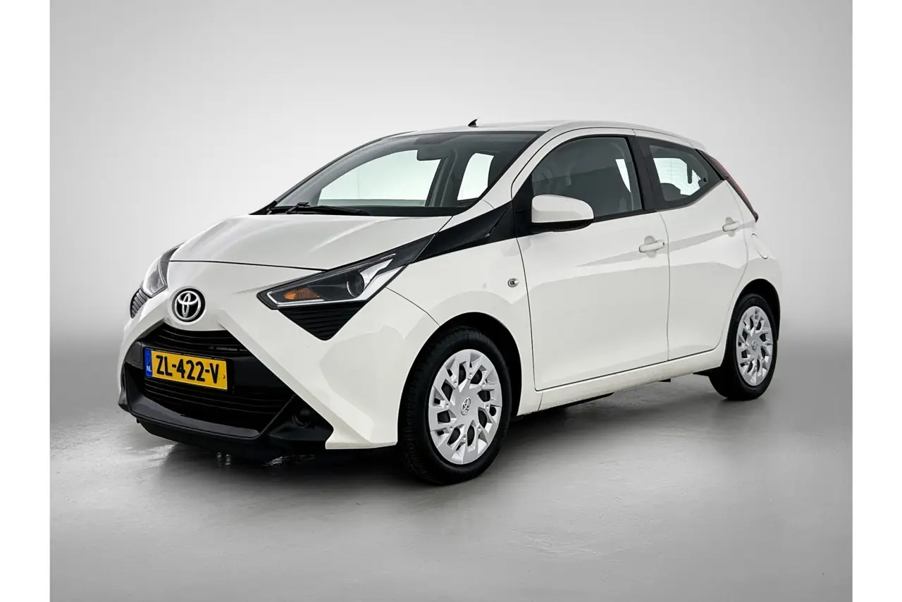 Toyota Aygo 1.0 VVT-i X-Play Limited 2019, photo 1