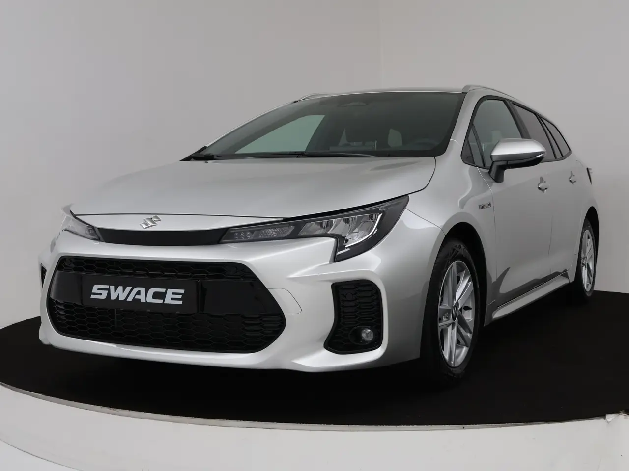Suzuki Swace 1.8 Hybrid Select 2025, foto 1