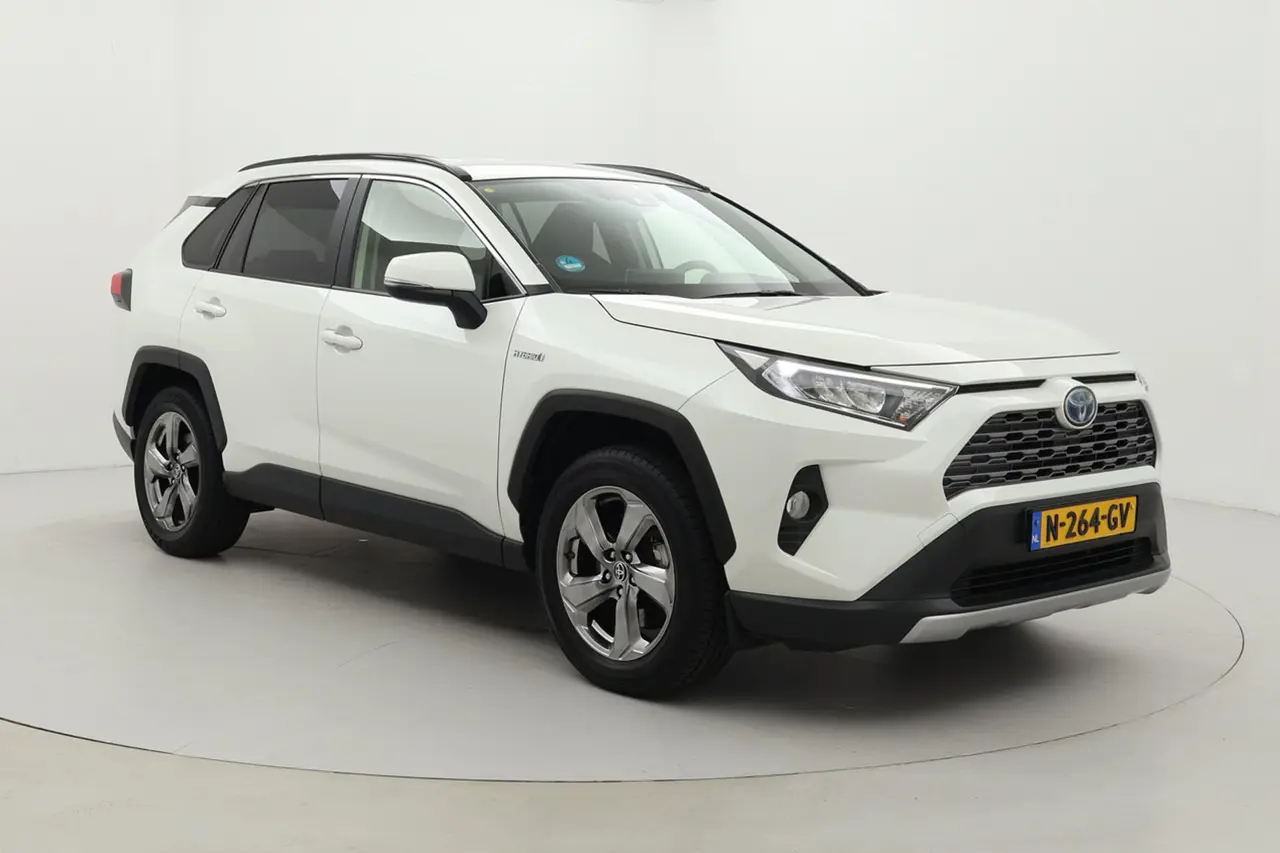 Toyota RAV4 2.5 Hybrid First Edition 2019, foto 1