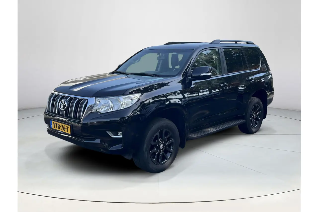 Toyota Land Cruiser 2.8 D-4D-F Challenger Window Van 2022, foto 1