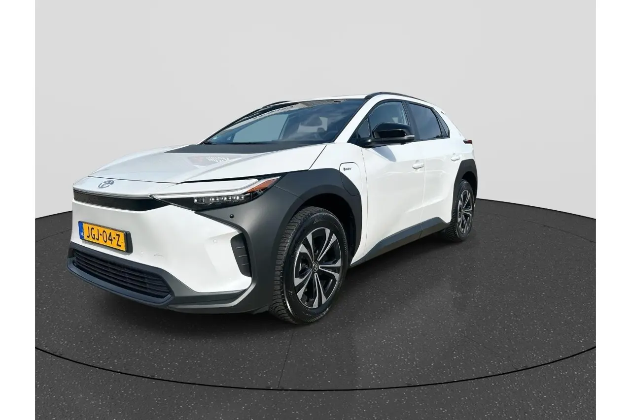 Toyota bZ4X Dynamic 71 kWh 2025, foto 1