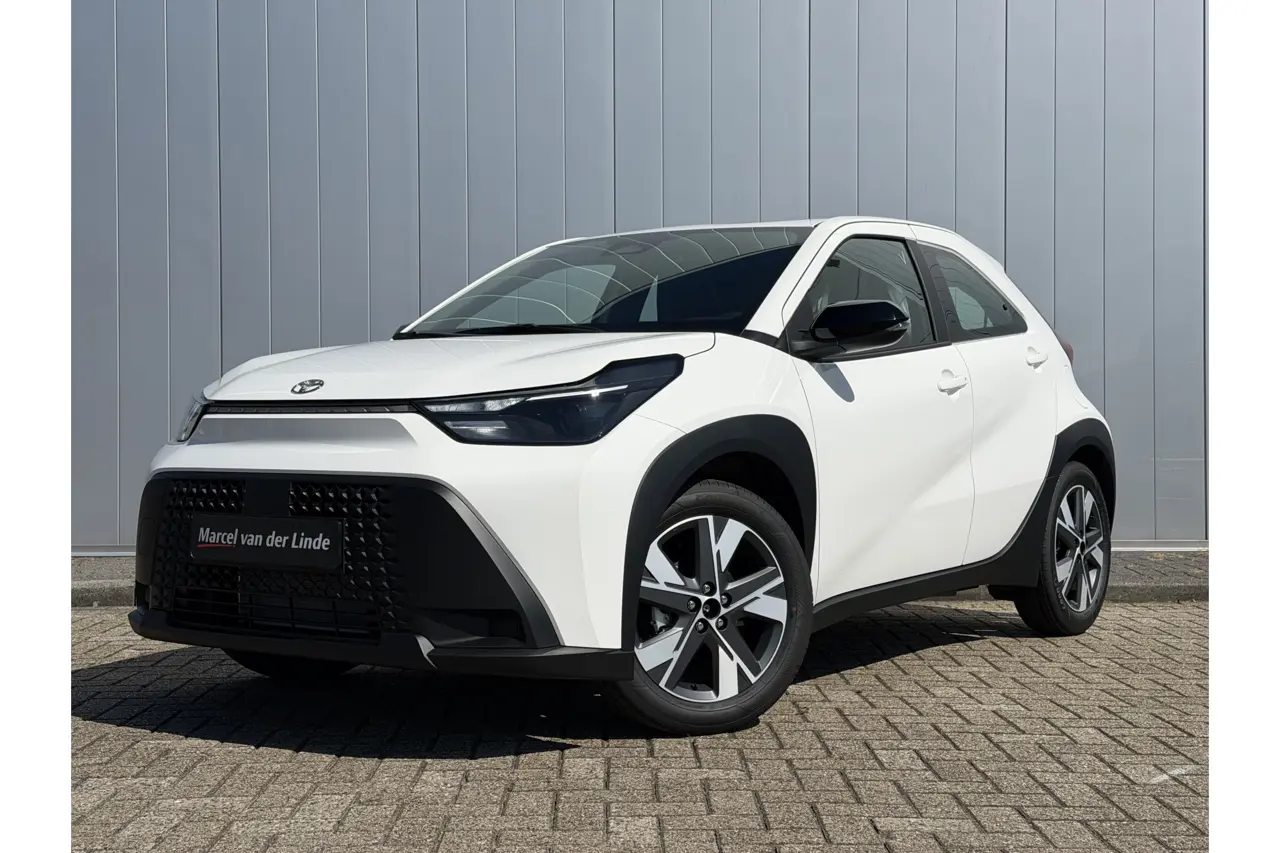 Toyota Aygo X Hybrid 115 Play Go Pack Cruise Carplay Nieuw Voorraad 2025, foto 1