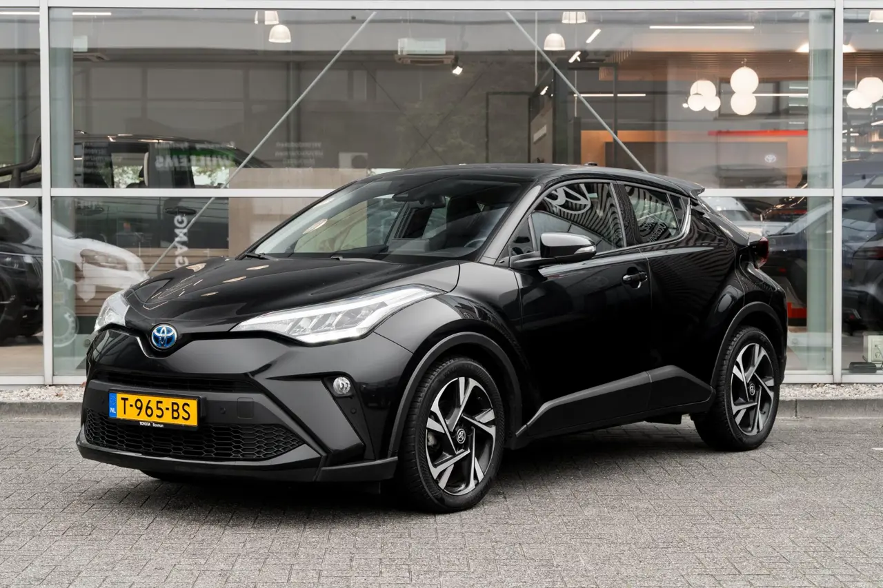 Toyota C-HR 1.8 Hybrid Dynamic 2023, foto 1