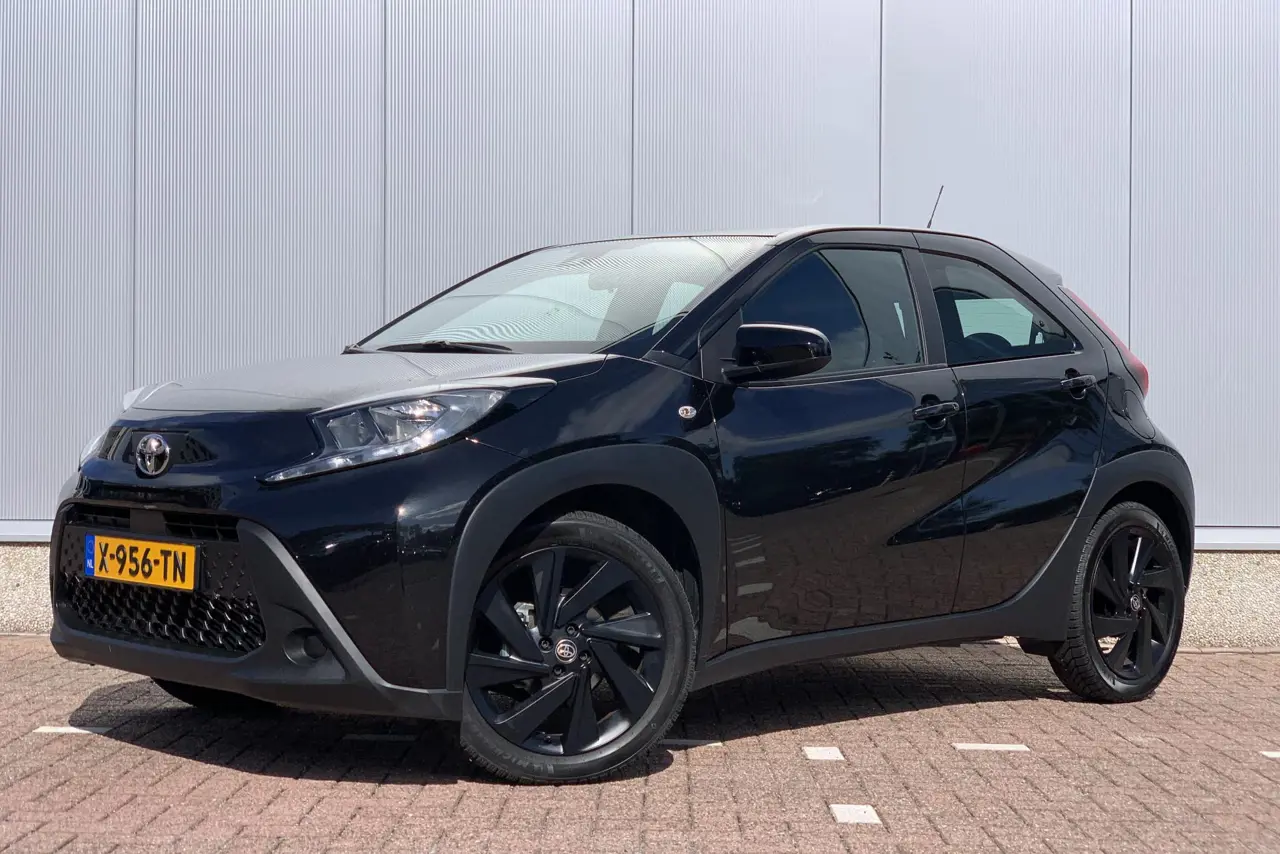 Toyota Aygo X 1.0 VVT-i S-CVT Play 2024, foto 1