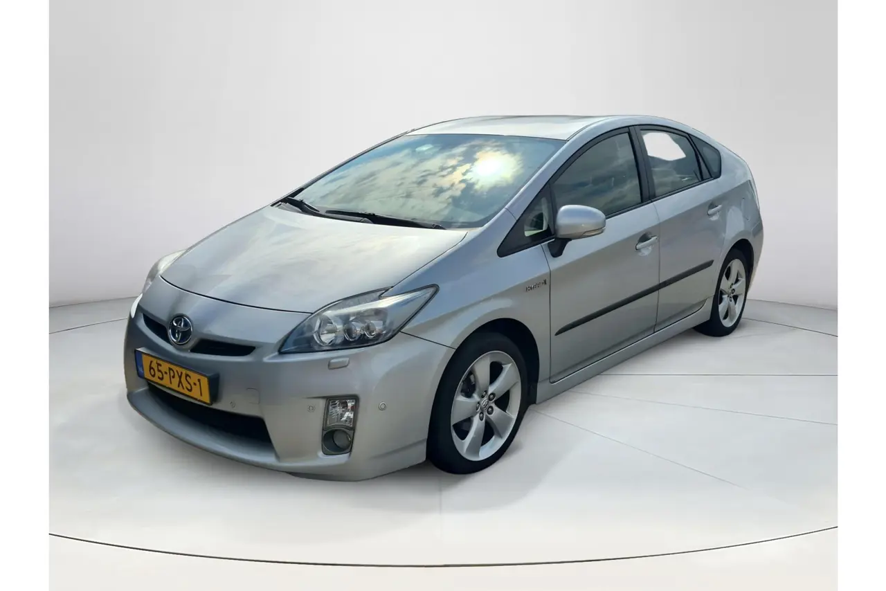 Toyota Prius 1.8 Dynamic Business 2011, foto 1