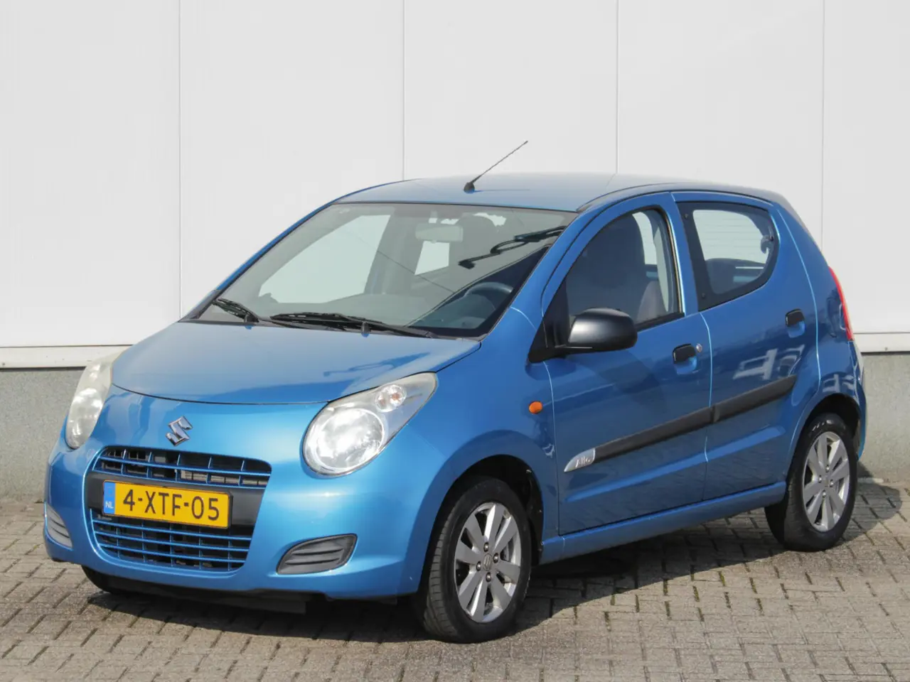 Suzuki Alto 1.0 Celebration Easss 2014, foto 1